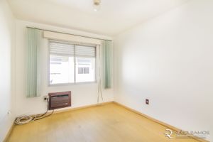 Image 3 - 137983