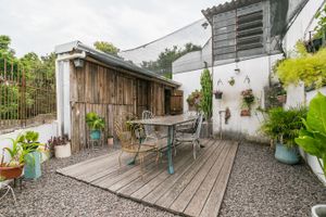 Image 23 - 138102