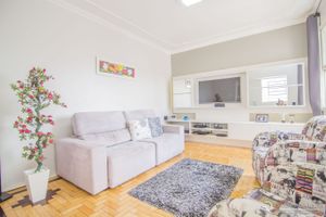 Image 3 - 138136