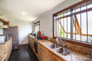 Image 39 - 138153