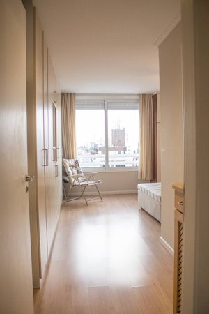 Image 29 - 13866