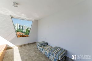 Image 10 - 138711