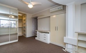 Image 17 - 139100