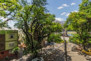 Image 10 - 13977