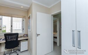 Image 8 - 140414