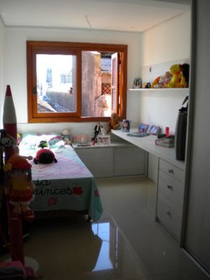 Image 38 - 14076