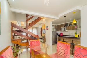 Image 4 - 140792