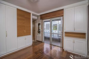 Image 42 - 141257