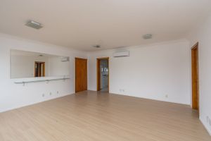 Image 7 - 141366