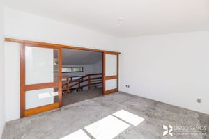 Image 31 - 141409