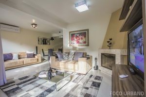 Image 14 - 142323