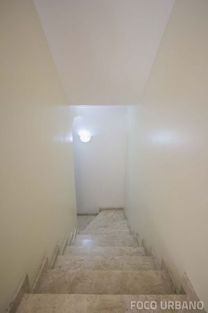 Image 35 - 142323