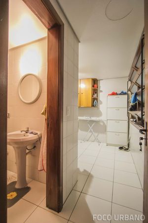 Image 36 - 142323