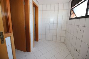 Image 30 - 142383
