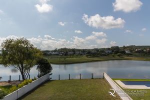 Image 33 - 142740