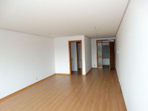 Image 1 - 142832