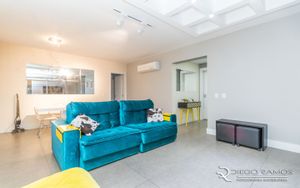 Image 3 - 142983