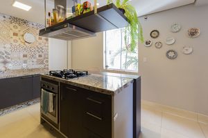 Image 24 - 143240