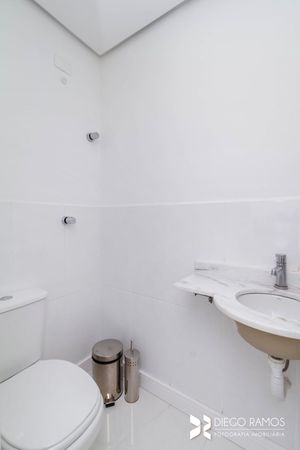 Image 38 - 143538