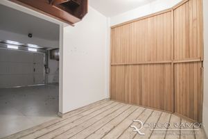 Image 22 - 143576