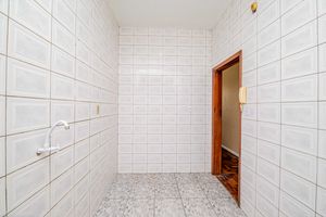 Image 15 - 143648
