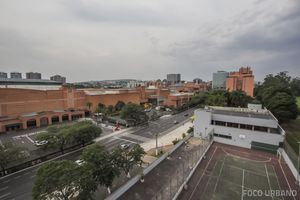 Image 43 - 143658