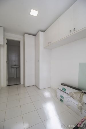 Image 36 - 143682