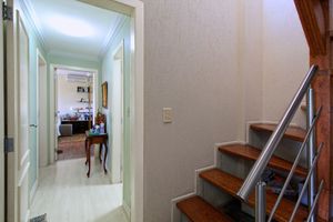 Image 13 - 143709