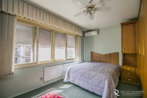 Image 13 - 143815
