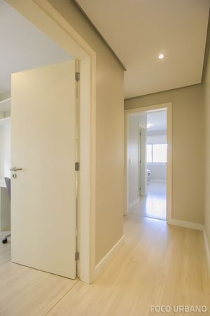 Image 11 - 143823