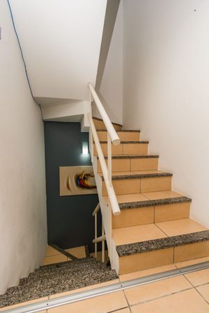 Image 9 - 144587
