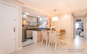 Image 8 - 145211