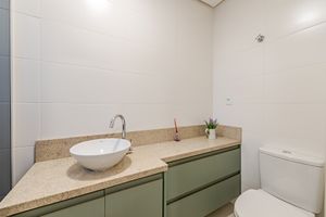 Image 21 - 145447