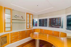 Image 31 - 145543