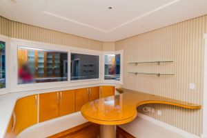 Image 32 - 145543