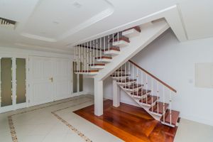 Image 40 - 145543