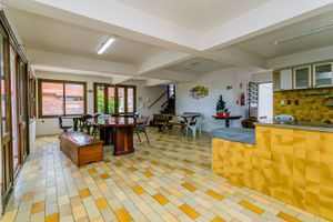 Image 30 - 14557