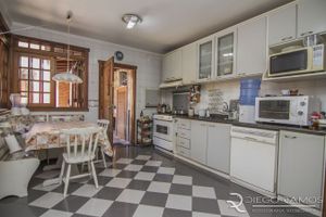 Image 32 - 145708