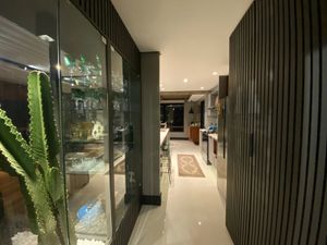 Image 22 - 145993
