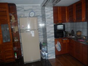 Image 11 - 146011