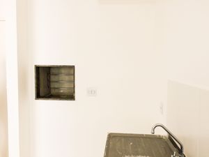 Image 43 - 146258