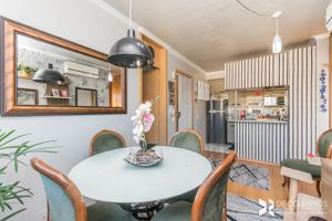 Image 6 - 146478