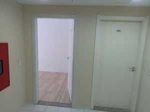 Image 31 - 146580