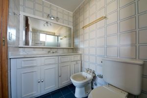 Image 14 - 14667