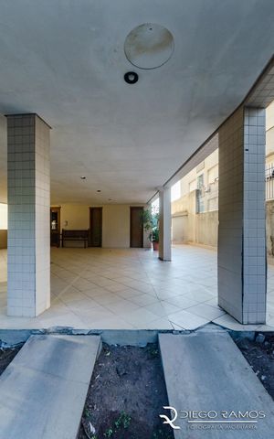 Image 15 - 147256