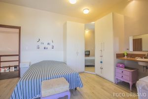 Image 32 - 147282