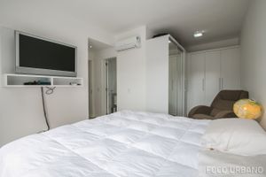 Image 17 - 147344