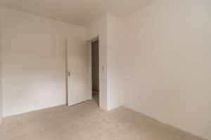 Image 17 - 147345