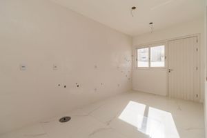 Image 31 - 147345