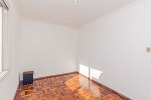 Image 19 - 147507